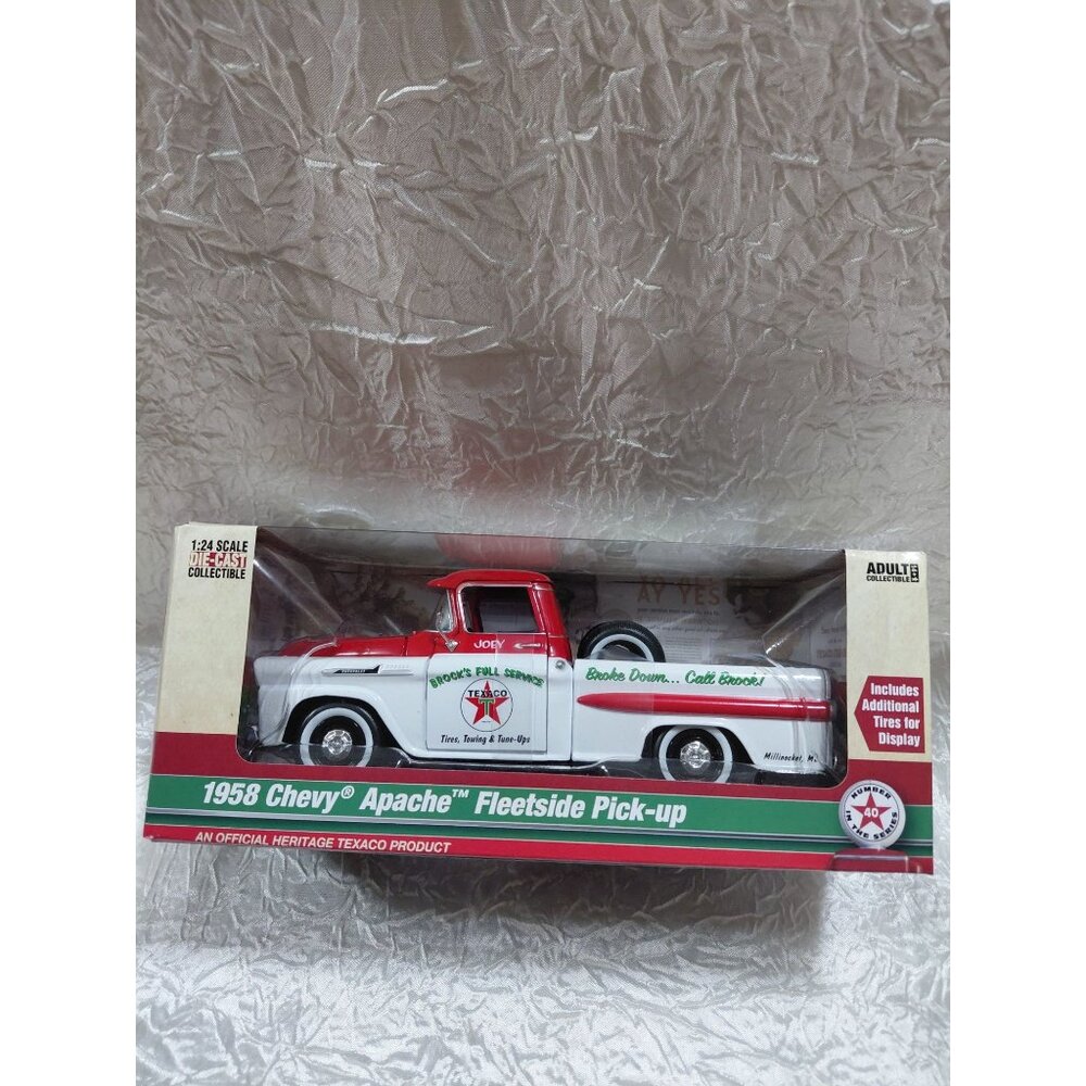 NIB 1958 Chevy Apache Fleetside Pick-Up Texaco Die-Cast 1:24 Scale Collectible
